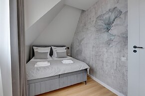 Waterlane Vintage Fitness & Parking by Downtown Apartments