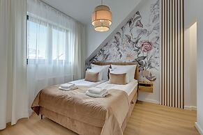 Waterlane Vintage Fitness & Parking by Downtown Apartments