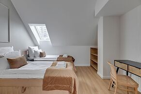 Waterlane Vintage Fitness & Parking by Downtown Apartments