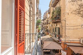 Il Cortile Degli Aragonesi