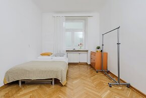 ShortStayPoland Szara B170