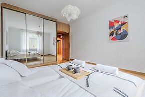 ShortStayPoland Szara B170