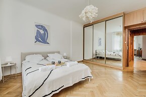 ShortStayPoland Szara B170