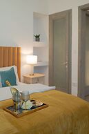 Charming 2BR Apartment - Steps to Romanian Athenaeum