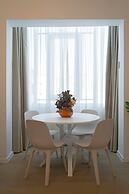 Charming 2BR Apartment - Steps to Romanian Athenaeum