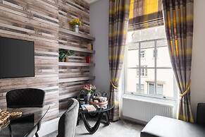 Host Stay Mayford Apartment