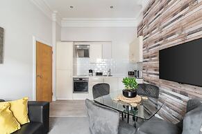 Host Stay Mayford Apartment