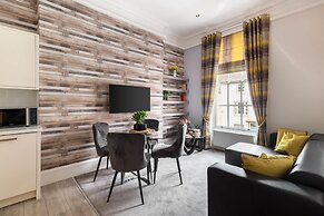 Host Stay Mayford Apartment