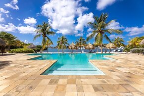 Stylish Apartment With Pool Near Jan Thiel Beach