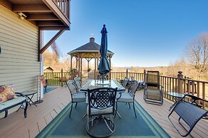 Lake View & Games: Family Escape in Newport!