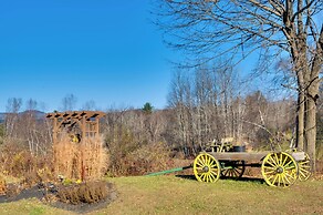 Lake View & Games: Family Escape in Newport!