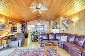 Scenic Cabin w/ Private Beach in Crosslake!