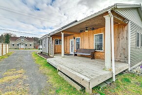 'the Olde Westerlo Village House' < 1/2 Mi to Park