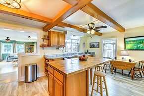 'the Olde Westerlo Village House' < 1/2 Mi to Park