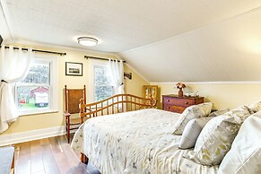 'the Olde Westerlo Village House' < 1/2 Mi to Park