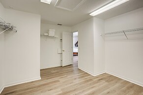 Home 10 Mi to Alafia River: Remote Work Welcome!