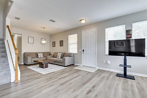 Home 10 Mi to Alafia River: Remote Work Welcome!