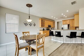 Home 10 Mi to Alafia River: Remote Work Welcome!