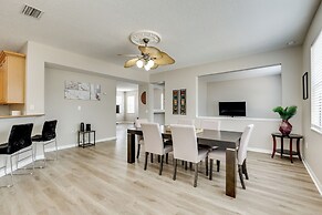 Home 10 Mi to Alafia River: Remote Work Welcome!