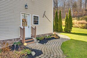 Apartment w/ Balcony & Lake View in Newport!