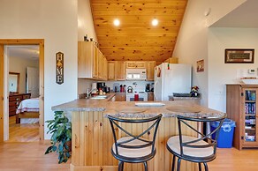 Apartment w/ Balcony & Lake View in Newport!