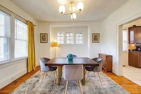 Walk to The Grandin Theatre: Roanoke Unit w/ Yard!