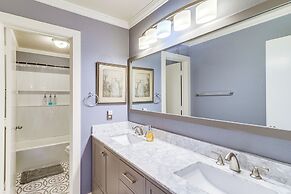 Lakefront Home in Energy Corridor Area: Near 99!