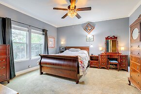 Lakefront Home in Energy Corridor Area: Near 99!