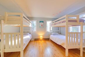 5 Mi to Skiing: Home w/ Hot Tub & Patio!