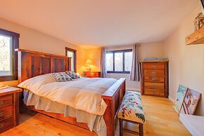 5 Mi to Skiing: Home w/ Hot Tub & Patio!