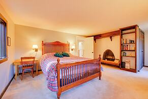 5 Mi to Skiing: Home w/ Hot Tub & Patio!