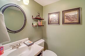 Home w/ Hot Tub & Views: 2 Mi to Beech Mtn Ski