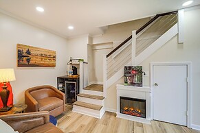 Home w/ Hot Tub & Views: 2 Mi to Beech Mtn Ski