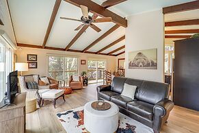 Home w/ Hot Tub & Views: 2 Mi to Beech Mtn Ski