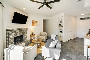 1/2 Mi to Frisco Commons Park: Poolside Oasis!