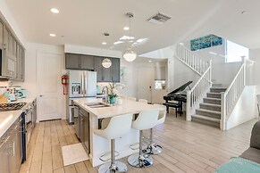 Lake & Mountain Views: Indio Oasis w/ Pool