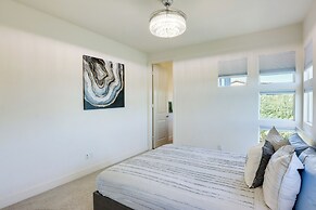 Lake & Mountain Views: Indio Oasis w/ Pool