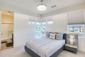 Lake & Mountain Views: Indio Oasis w/ Pool