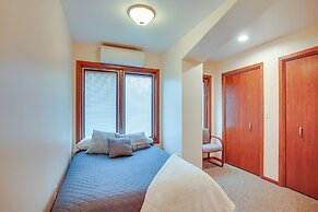 Grand Rural Wisconsin Retreat: Full Indoor Gym