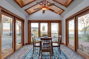 Lakeside Couple's Escape w/ Dock in Newport!