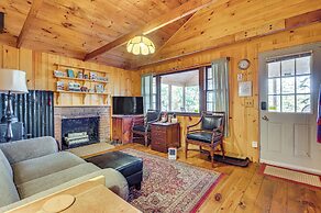 'camp Crescendo' Rustic Waterboro Cabin By Lake