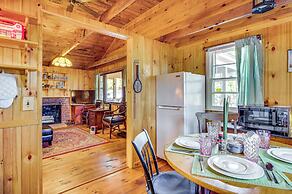 'camp Crescendo' Rustic Waterboro Cabin By Lake