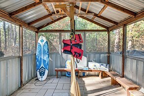 'camp Crescendo' Rustic Waterboro Cabin By Lake