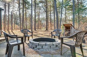 'camp Crescendo' Rustic Waterboro Cabin By Lake