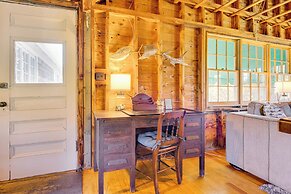 Steps to North Hampton Beach: Cottage w/ Deck!