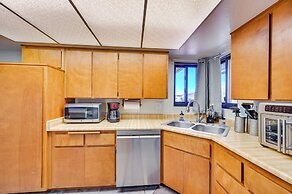 3 Mi to The Polar Express: Williams Home w/ Grill!