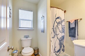 Walk to Beach: Gulf-view Home in Surfside Beach!