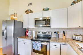 Walk to Beach: Gulf-view Home in Surfside Beach!