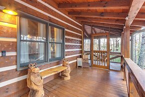 Hot Tub & Games: Ridgetop Cabin in Blue Ridge!