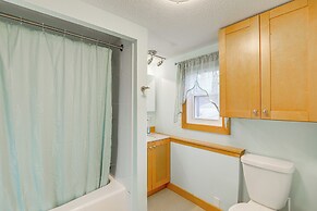 Lakefront Salem Retreat - Fish, Swim, Kayak & More